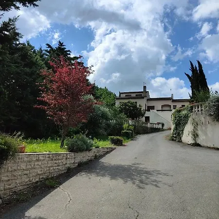 La Résidence Faraday Сasa de vacaciones *