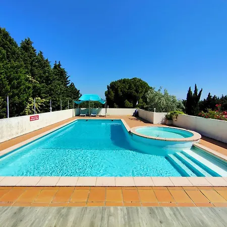 بيت للعطل La Faraday قرقشونه